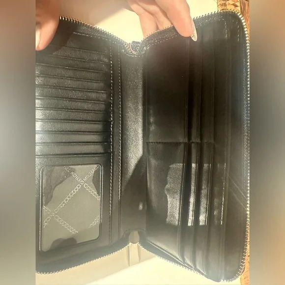 Michael kors crossbody and wallet - Picture 2 of 5